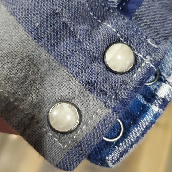 Lucky brand soft blue grey flannel shirt plaid snap up - Picture 5 of 8